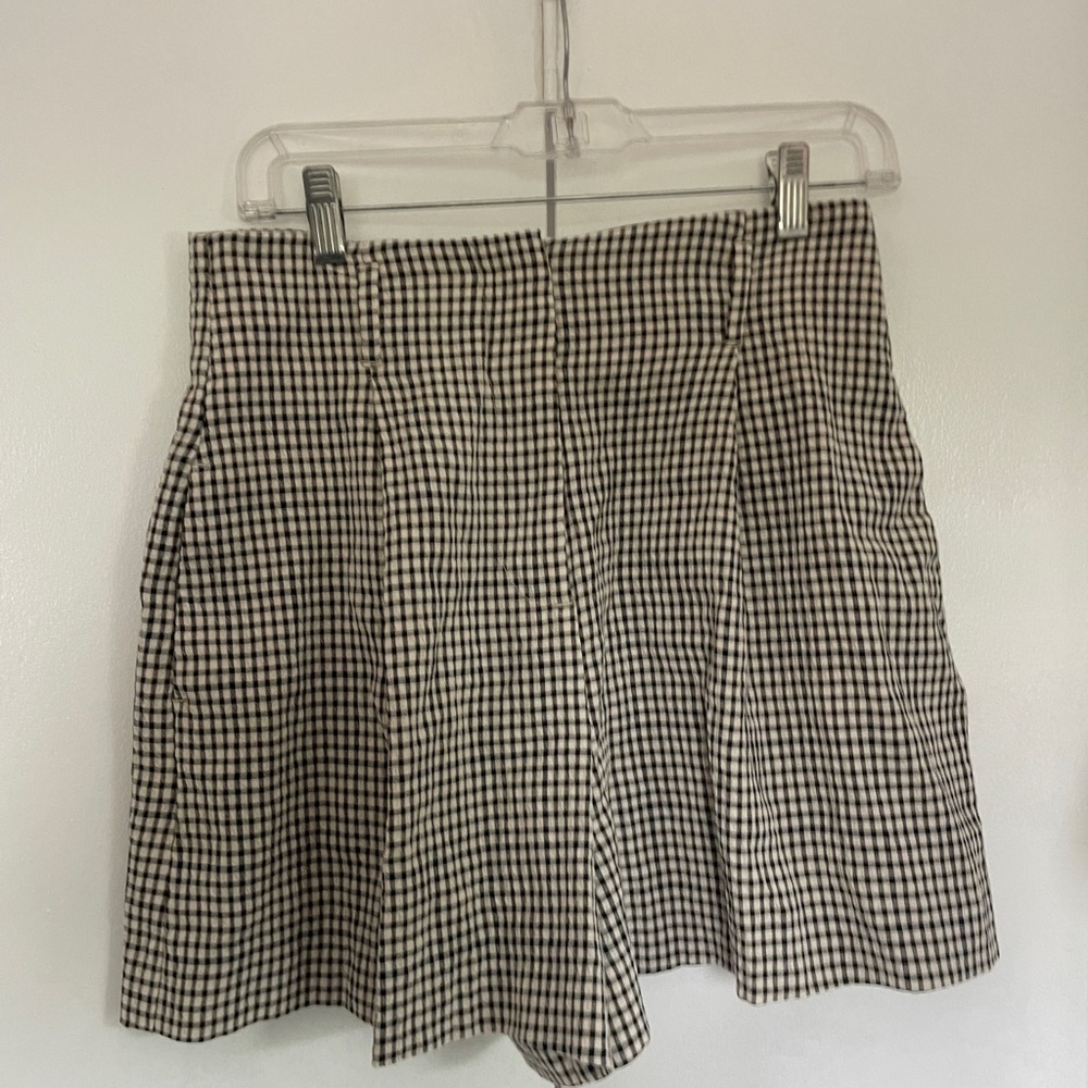 Gingham/plaid high waisted shorts Zara